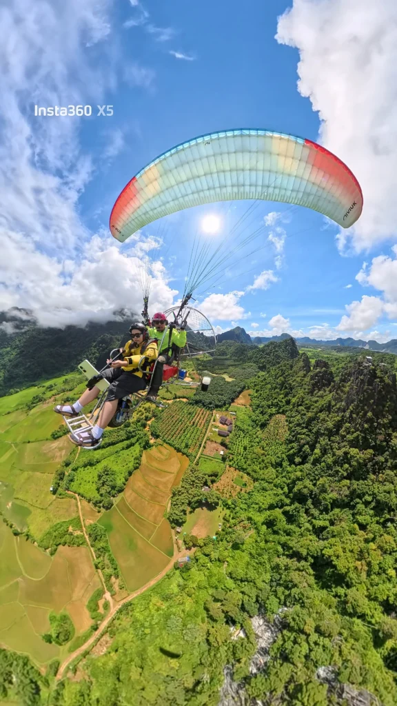 First flight with my daughter with amzing vang vieng paramotor First flight with my daughter with amzing vang vieng paramotor